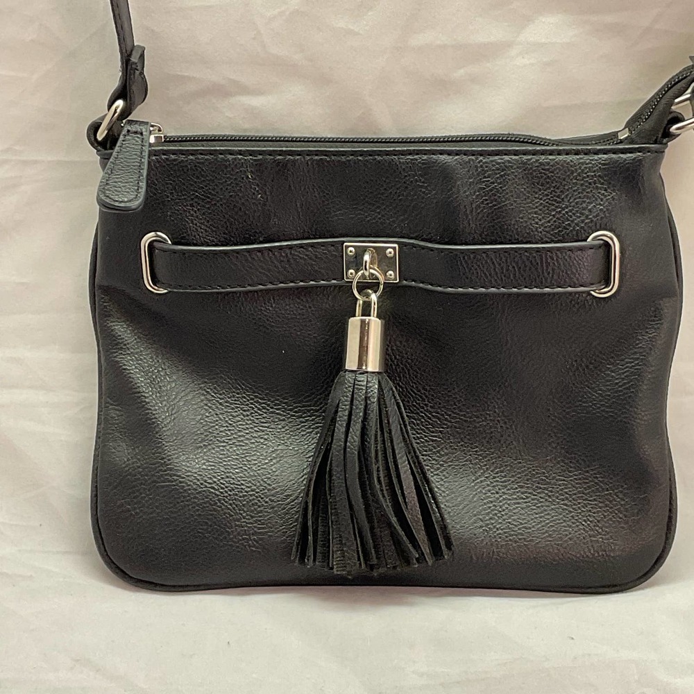 Nine West Cross Body Bag Black with Tassel early 2000’s Vintage